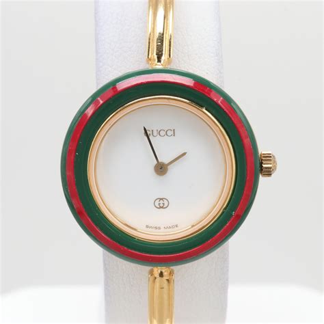 gucci quartz bezel watch